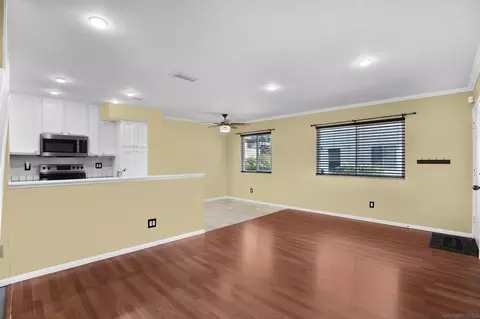 Living - 9846 Mission Vega Rd #3, Santee, CA 92071 photo 2 of 3