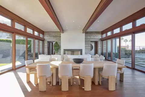 Dining - 2160 Balboa Ave, Del Mar, CA 92014 photo 1 of 2