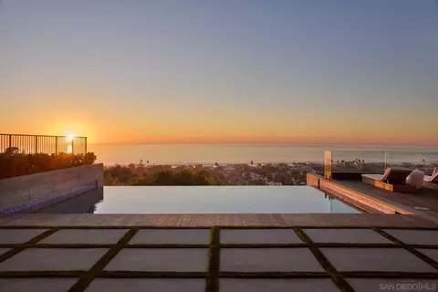 View/Area - 2160 Balboa Ave, Del Mar, CA 92014 photo 5 of 6
