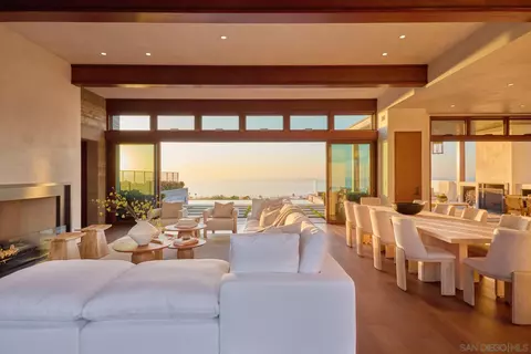 Living - 2160 Balboa Ave, Del Mar, CA 92014 photo 1 of 4