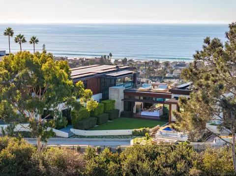 View/Area - 2160 Balboa Ave, Del Mar, CA 92014 photo 2 of 6