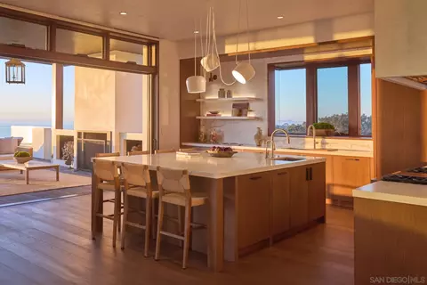 Kitchen - 2160 Balboa Ave, Del Mar, CA 92014 photo 2 of 5