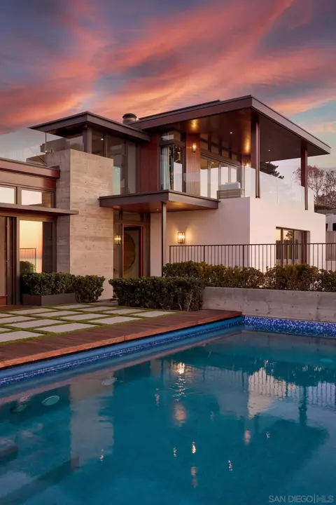 Exterior - 2160 Balboa Ave, Del Mar, CA 92014 photo 15 of 17