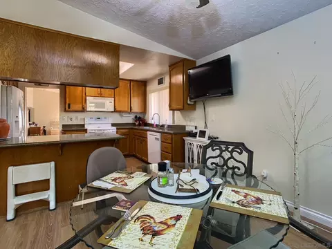 9948 Ledgeside St, Spring Valley, CA 91977 photo 9
