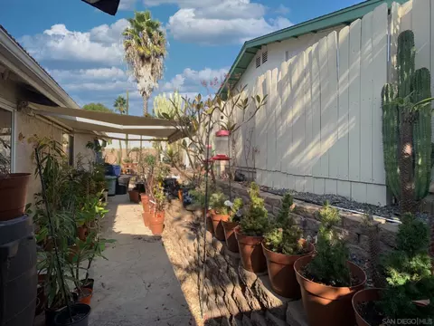 9948 Ledgeside St, Spring Valley, CA 91977 photo 25