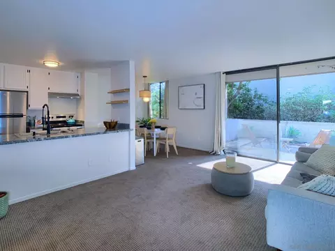 6176 Agee St # 101, San Diego, CA 92122