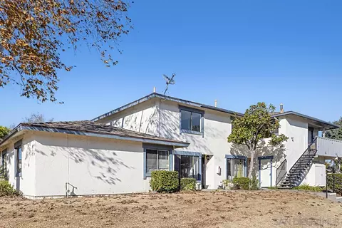 3464 Los Mochis Way, Oceanside, CA 92056 photo 22