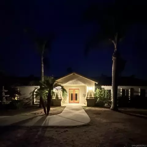 1577 Greenacres Rd, Fallbrook, CA 92028 photo 5