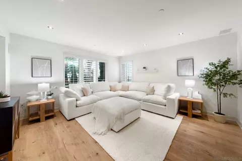 Other - 1020 Genter St #102, La Jolla, CA 92037 photo 4 of 10