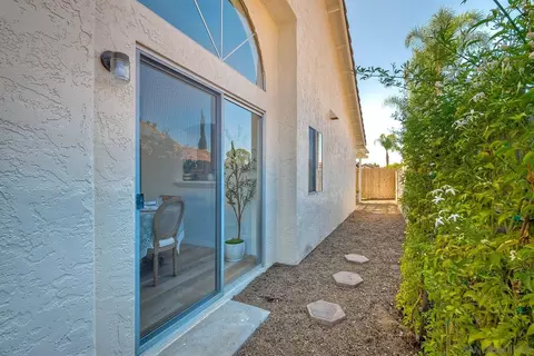Exterior - 2058 Paseo Ladera, Vista, CA 92084 photo 5 of 8