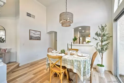 Dining - 2058 Paseo Ladera, Vista, CA 92084 photo 3 of 7