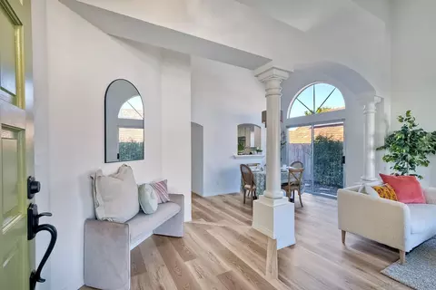 Entry Way - 2058 Paseo Ladera, Vista, CA 92084 photo 2 of 2