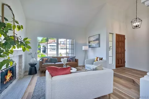 Living - 2058 Paseo Ladera, Vista, CA 92084 photo 1 of 4