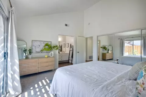 Bedroom - 2058 Paseo Ladera, Vista, CA 92084 photo 2 of 4