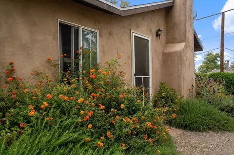 Exterior - 9110 Winter Gardens Blvd, Lakeside, CA 92040 photo 2 of 16