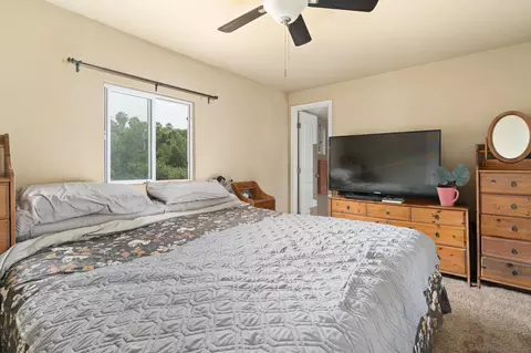 Bedroom - 9110 Winter Gardens Blvd, Lakeside, CA 92040 photo 2 of 2