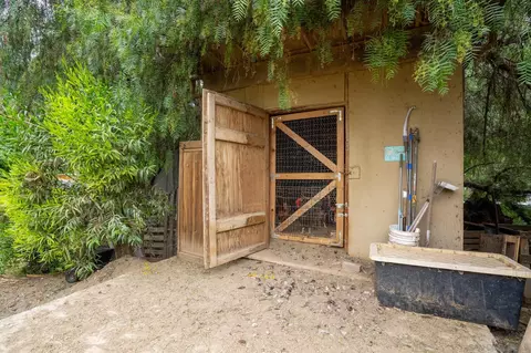 Exterior - 9110 Winter Gardens Blvd, Lakeside, CA 92040 photo 4 of 16