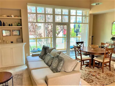 555 Front St #203, San Diego, CA 92101