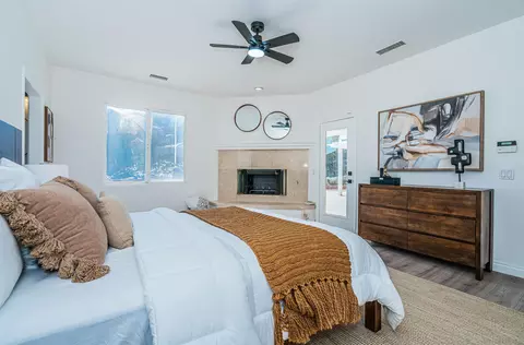 Bedroom - 15322 Wyeport Rd, Ramona, CA 92065 photo 9 of 10