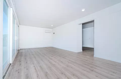 Living - 15322 Wyeport Rd, Ramona, CA 92065 photo 5 of 6