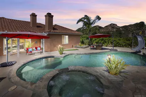 Exterior - 15322 Wyeport Rd, Ramona, CA 92065 photo 4 of 12