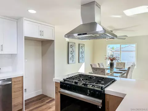 154 Falls View Ln, Oceanside, CA 92056 photo 14