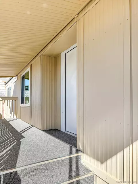 154 Falls View Ln, Oceanside, CA 92056 photo 38