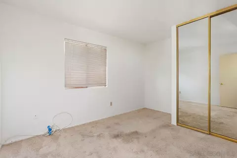 7275 Rock Canyon Dr, San Diego, CA 92126