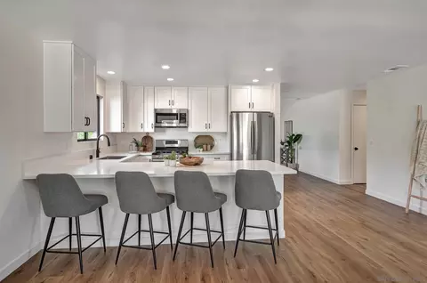 Kitchen - 717 Hunter St, Ramona, CA 92065 photo 2 of 4