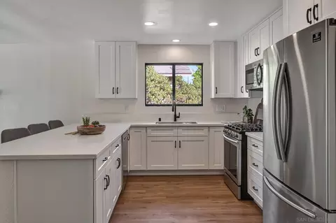 Kitchen - 717 Hunter St, Ramona, CA 92065 photo 4 of 4
