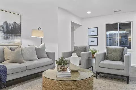 Living - 12950 Ilene St, Poway, CA 92064 photo 2 of 5