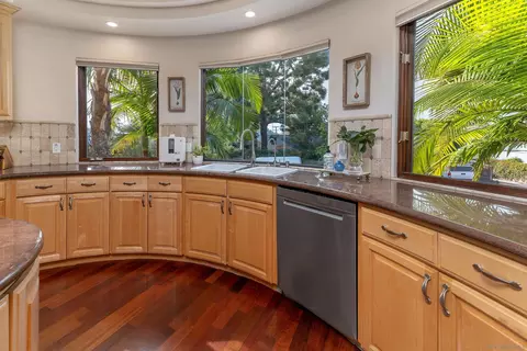 Kitchen - 838 Forward, La Jolla, CA 92037 photo 3 of 3