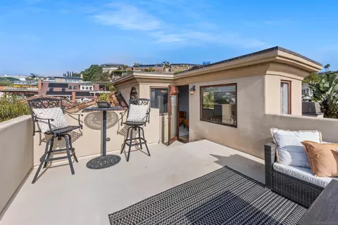Exterior - 838 Forward, La Jolla, CA 92037 photo 13 of 18