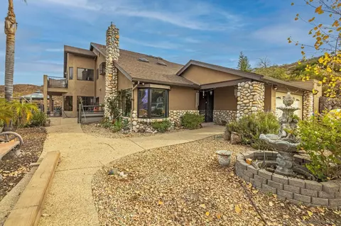 Exterior - 11011 Eddington Rd, Santee, CA 92071 photo 10 of 15
