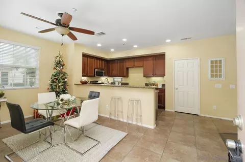 44960 Bellflower Ln #31, Temecula, CA 92592 photo 4
