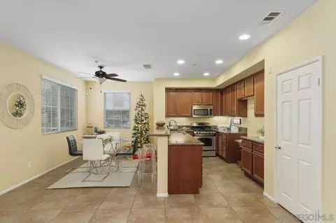 44960 Bellflower Ln #31, Temecula, CA 92592 photo 9