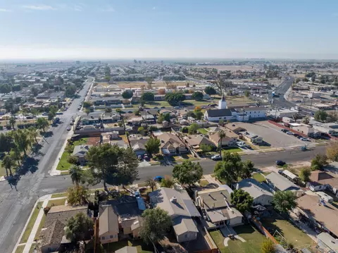 164 J St, Brawley, CA 92227 photo 6