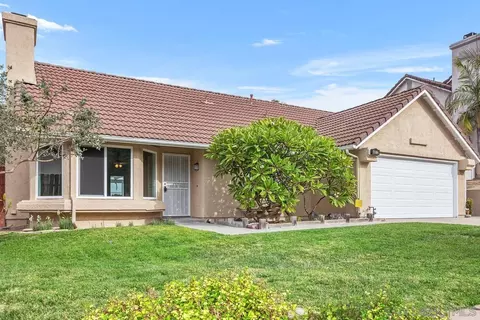 4872 Northerly St, Oceanside, CA 92056 photo 2