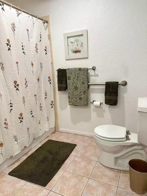 2120 Lakeview Rd, Vista, CA 92084 photo 29