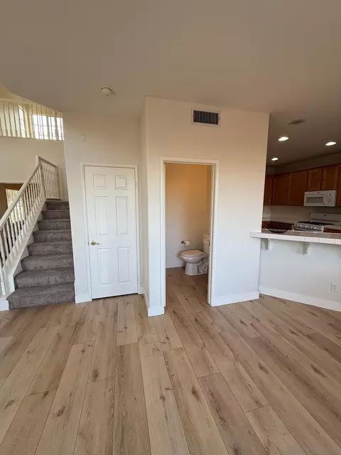 Living - 2976 River Shadow Ct, Alpine, CA 91901 photo 4 of 4