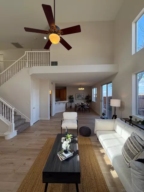 Living - 2976 River Shadow Ct, Alpine, CA 91901 photo 2 of 4