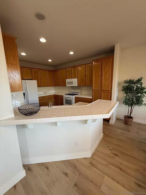 Kitchen - 2976 River Shadow Ct, Alpine, CA 91901 photo 1 of 2