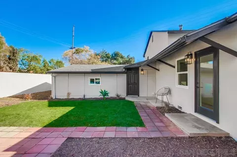 Exterior - 2354 Sunset Dr, Escondido, CA 92025 photo 11 of 21