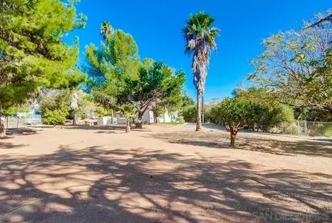 Exterior - 2354 Sunset Dr, Escondido, CA 92025 photo 2 of 21