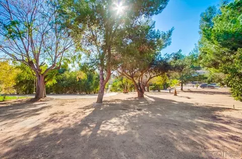 Exterior - 2354 Sunset Dr, Escondido, CA 92025 photo 4 of 21