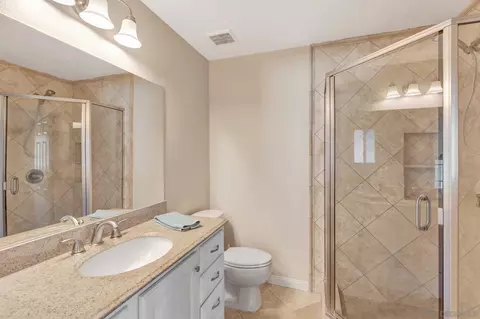 Bath - 13518 Lakeshore Dr, Lakeside, CA 92040 photo 2 of 3