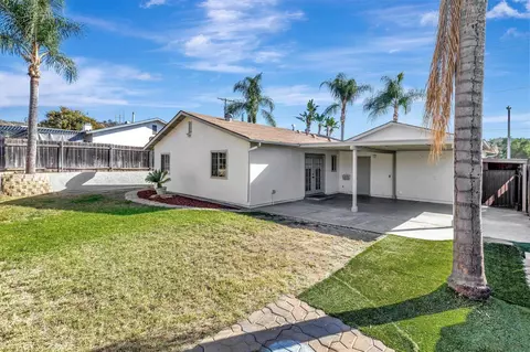 Exterior - 13518 Lakeshore Dr, Lakeside, CA 92040 photo 7 of 12