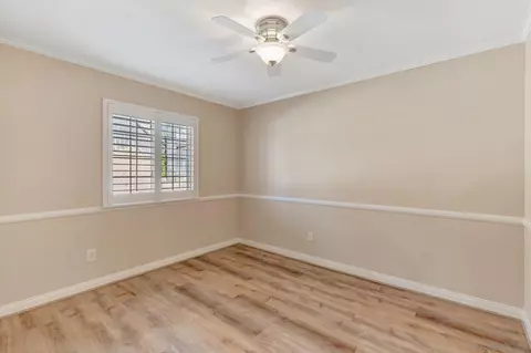 Bedroom - 13518 Lakeshore Dr, Lakeside, CA 92040 photo 3 of 3