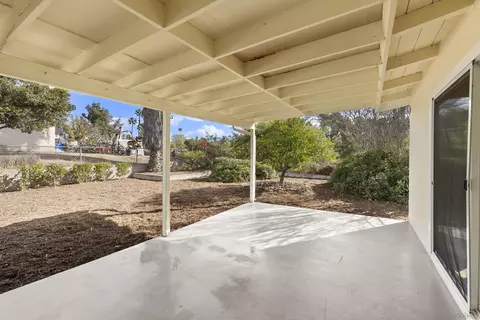 6105 Broadmoor Dr, La Mesa, CA 91942 photo 19