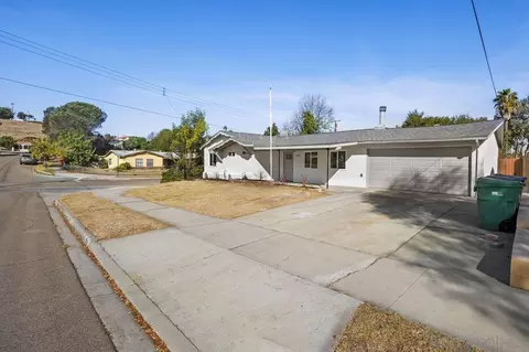 1555 Walbollen St, Spring Valley, CA 91977 photo 28